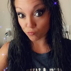 Meet your Posher, Juanita